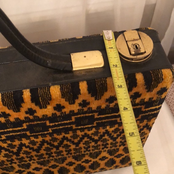 Trendy Rare Vintage Black & Mustard Briefcase🎊 - Picture 15 of 15